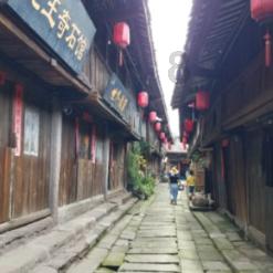 西宁发布道路结冰黄色预警